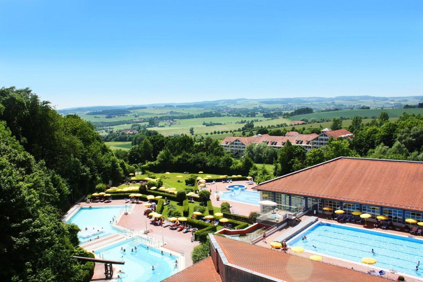 Einfach Wohlfuehlen In Diesen Wunderbaren Apartments In Bad Griesbach Mit Bademantelgang Zur Therme Exterior foto